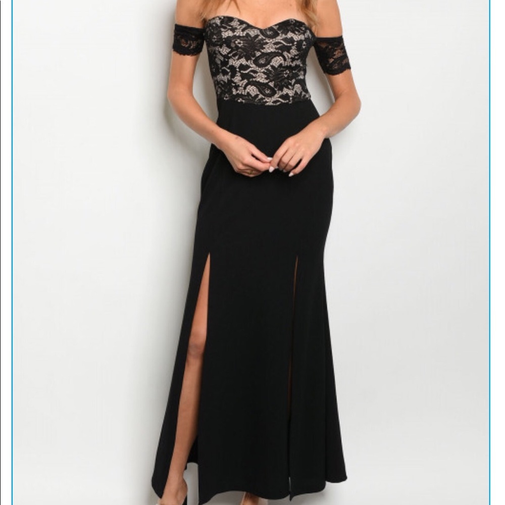 Cap sleeve Black Nude lace dress 0-2